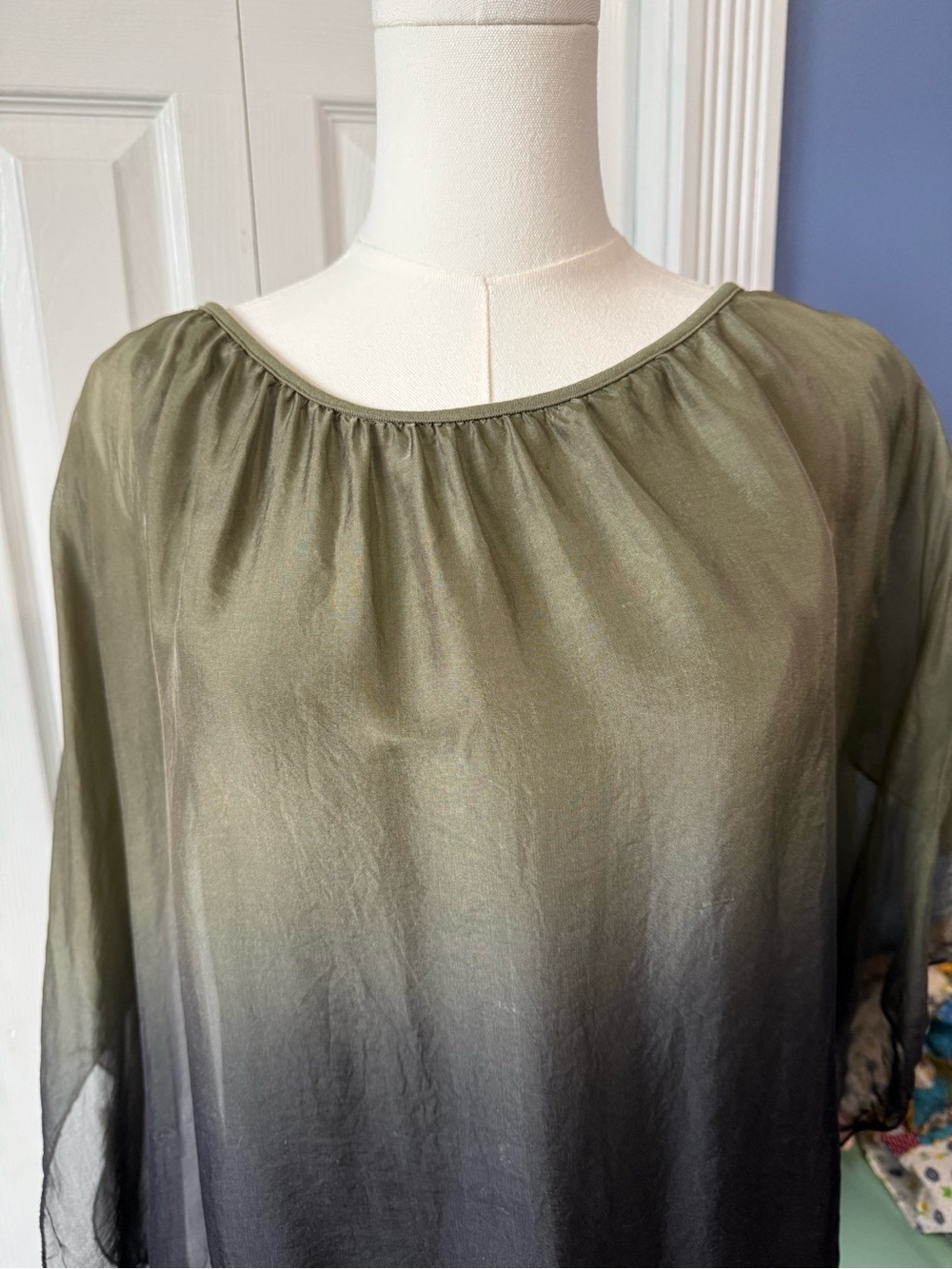 Giusy Made in Italy Silk Olive to Black Ombre Blouse Sheer Overlay Jersey Lined - Picture 6 of 13